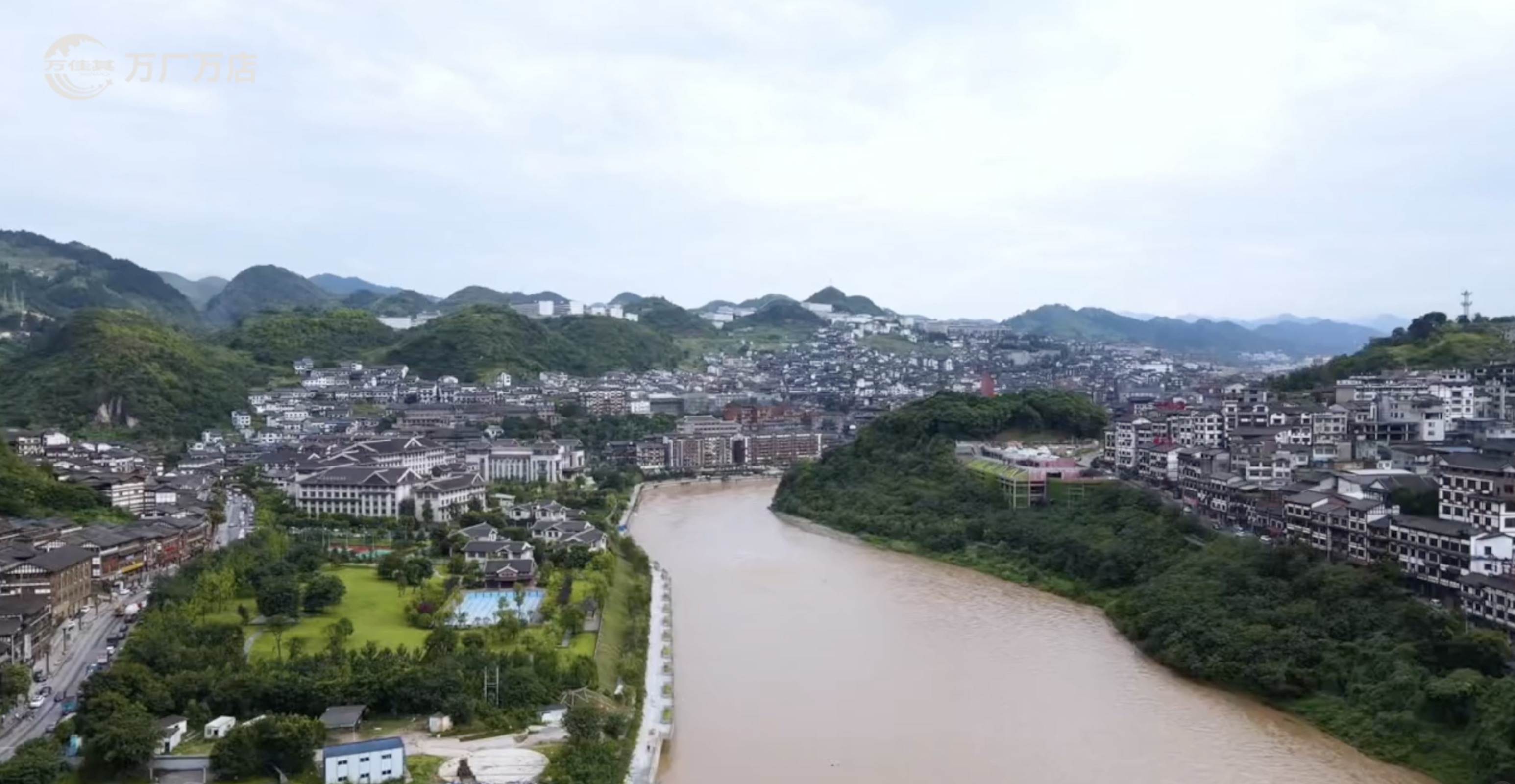 轮播视频